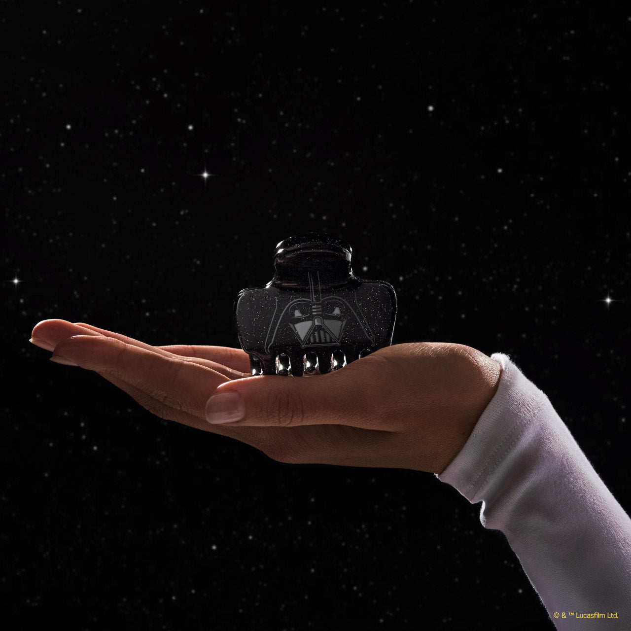 Star Wars x Kitsch Darth Vader Glitter Cloud Clip - on-model lifestyle